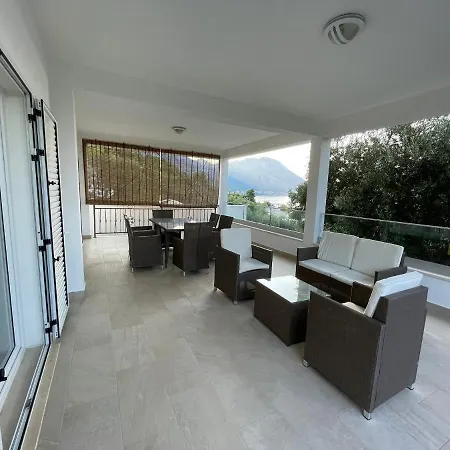 Ferienhaus Tole Podaca
