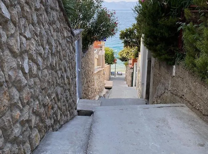 بيت للعطل Tole *